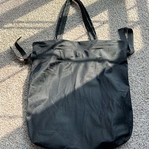Black Lululemon Bag